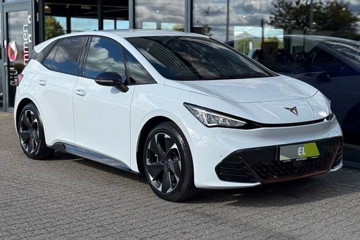 Hvid Cupra Born fra 2025