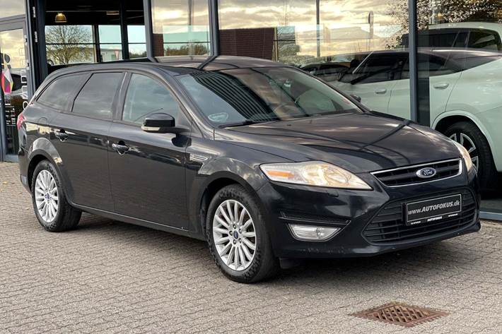 undefined Ford Mondeo fra 2011