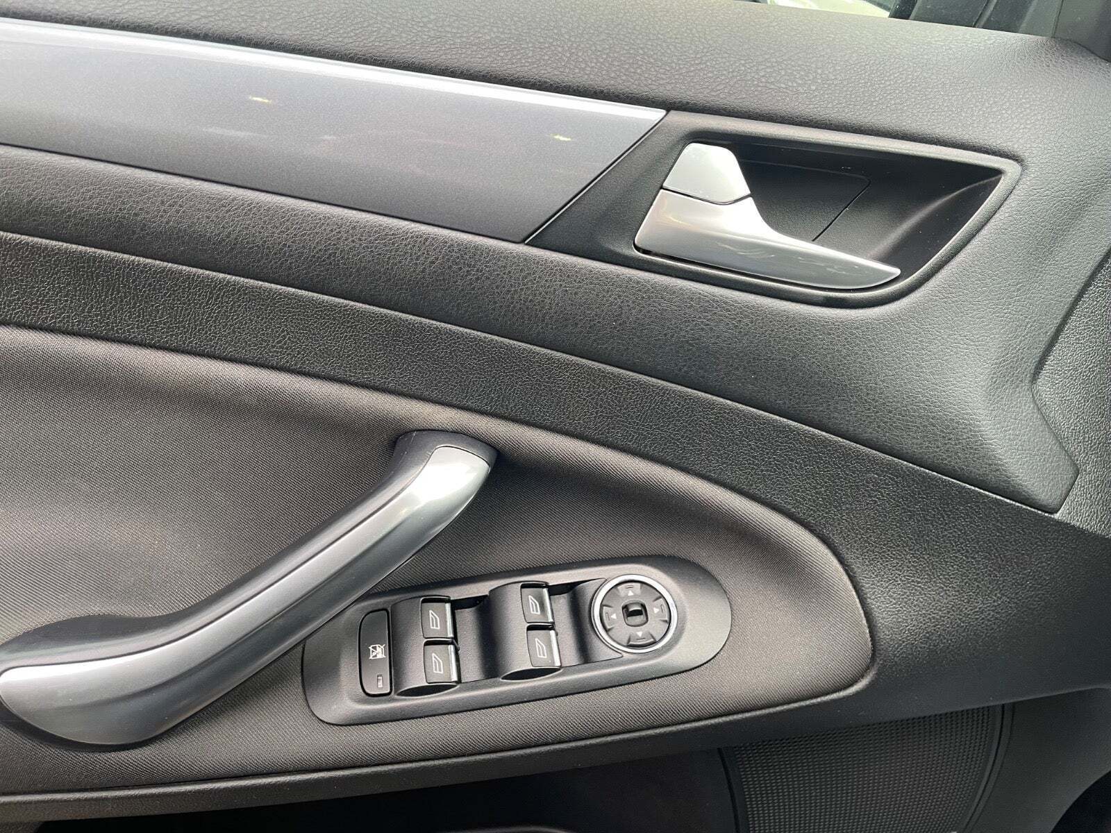 undefined Ford Mondeo fra 2011