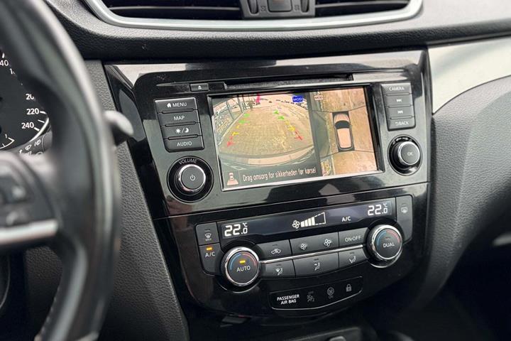 Brun Nissan Qashqai fra 2018