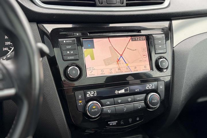 Brun Nissan Qashqai fra 2018