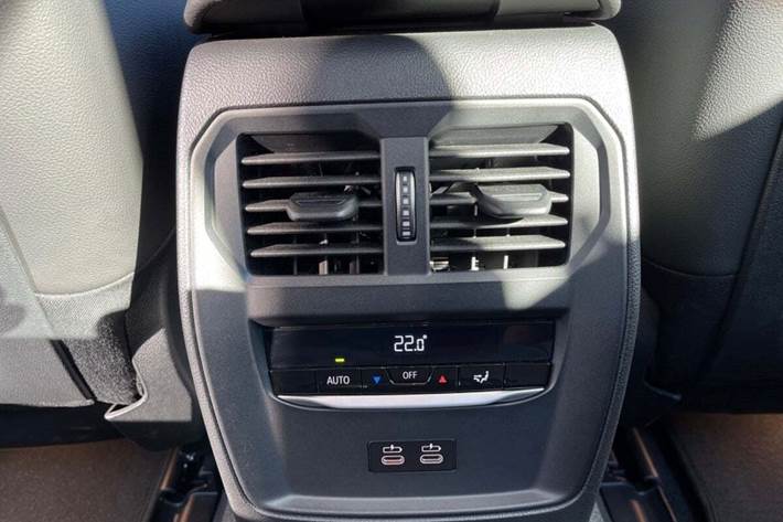 Sort BMW i4 fra 2022