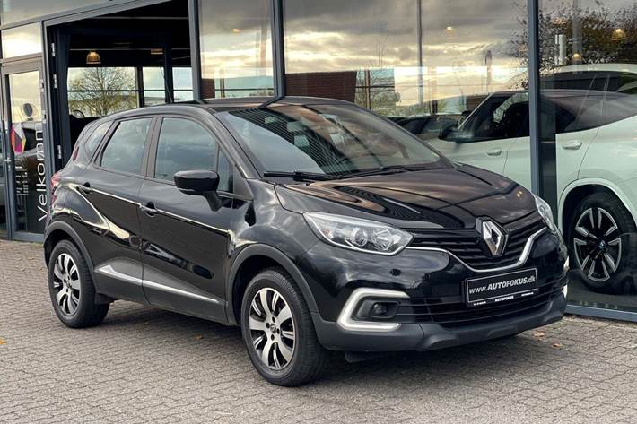 Sort Renault Captur fra 2018