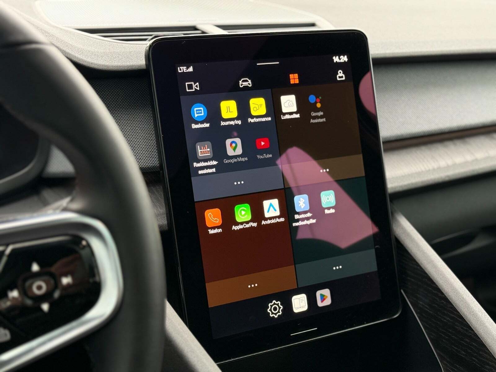 Hvid Polestar 2 fra 2023