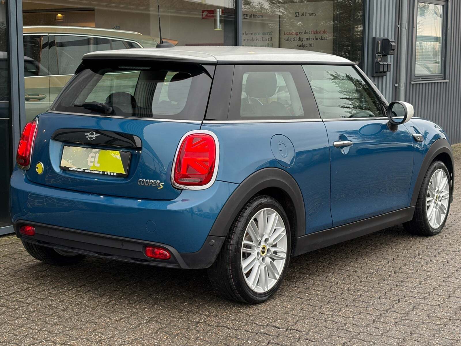 Mini Cooper SE Edition Premium Plus