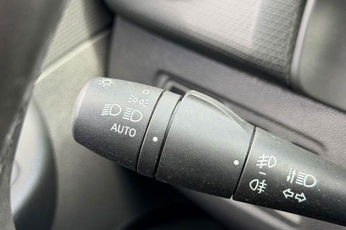 Sort Renault Clio IV fra 2018