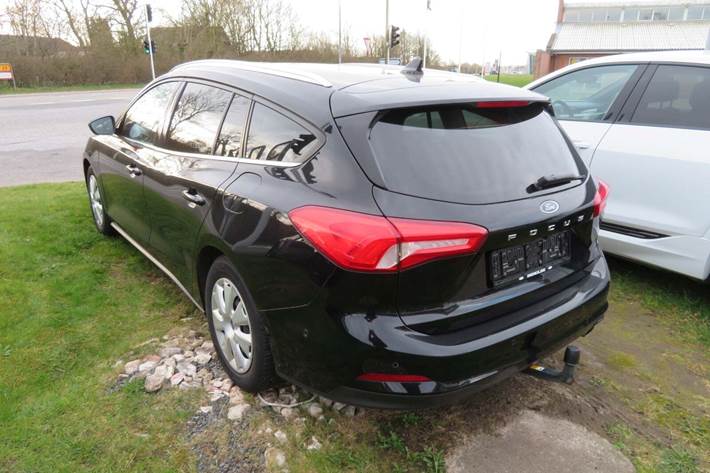 Sort Ford Focus fra 2019