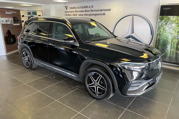Sort Mercedes EQB250+ fra 2025