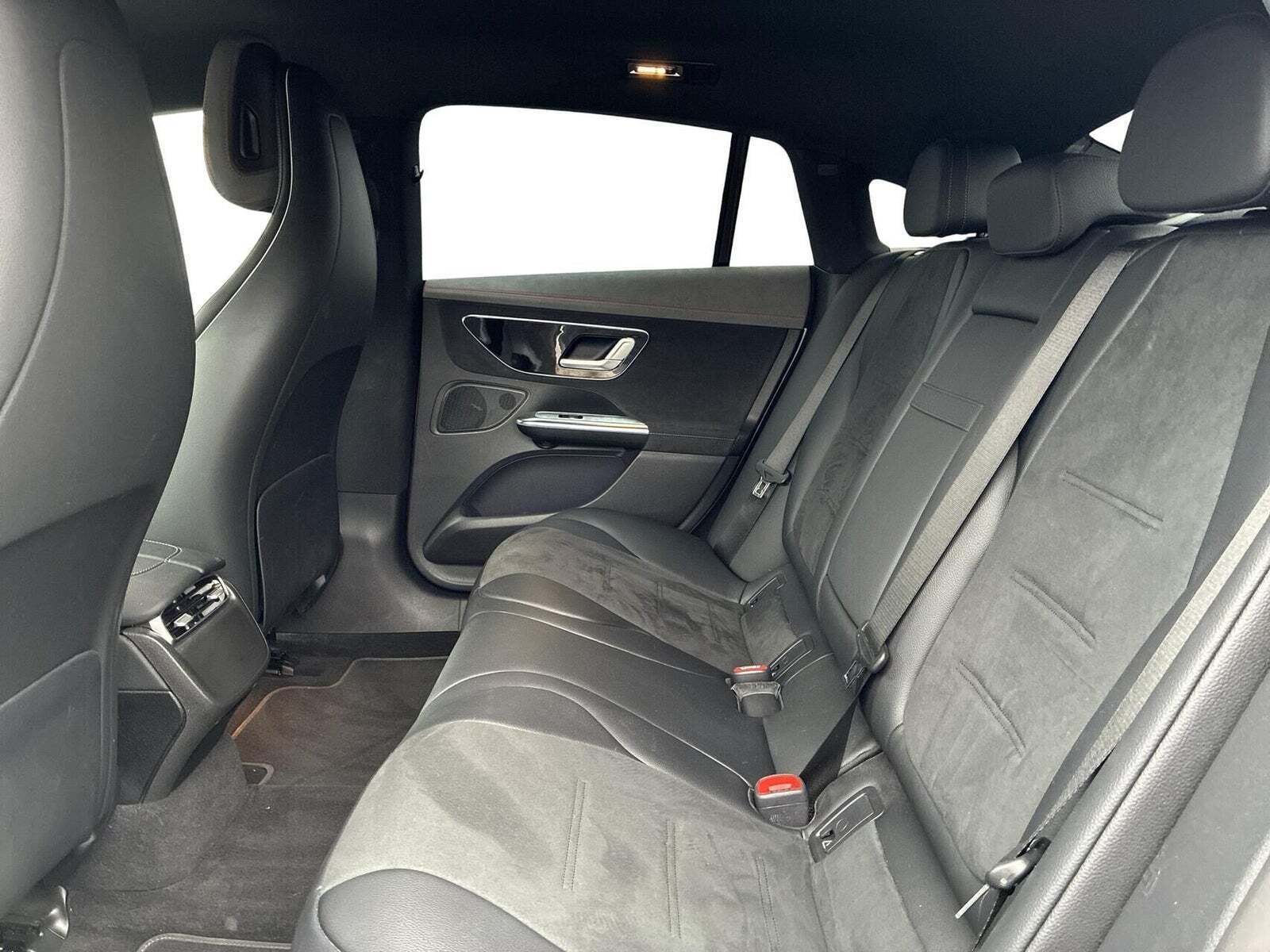 Mercedes EQE350 AMG Line