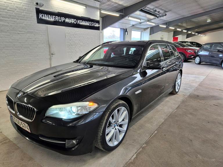 BMW 525d 2,0 Touring D 218HK Stc 8g Aut.