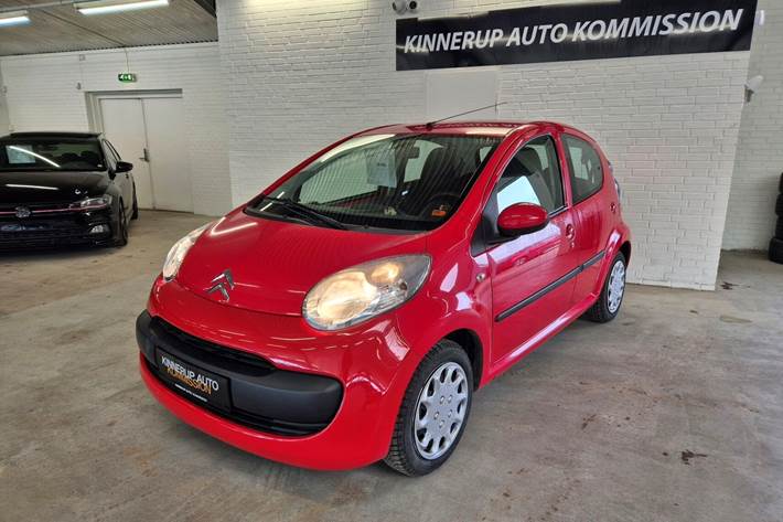 Rød Citroën C1 fra 2007