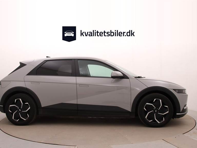 Hyundai Ioniq 5 Electric 77,4 kWh Essential 229HK 5d Aut.