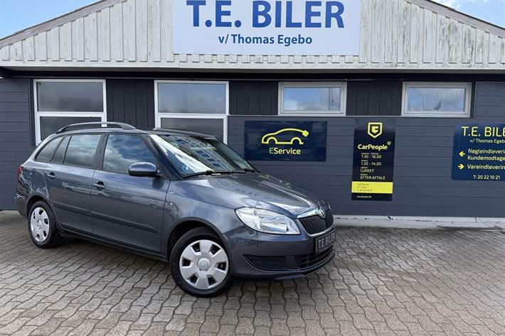 Sort Skoda Fabia fra 2011