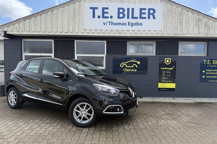 Sort Renault Captur fra 2016