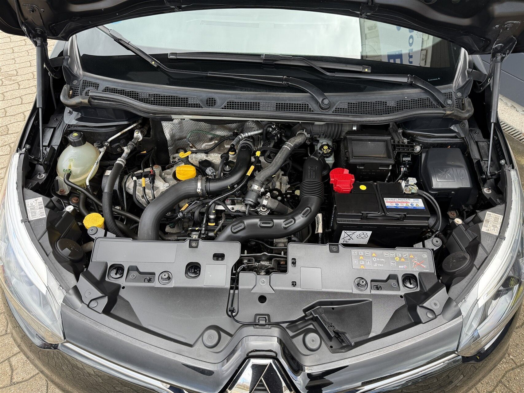 Sort Renault Captur fra 2016