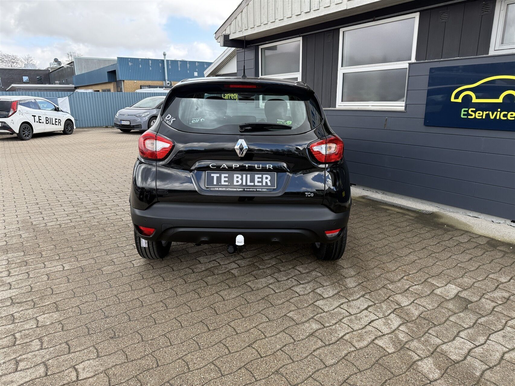 Sort Renault Captur fra 2016