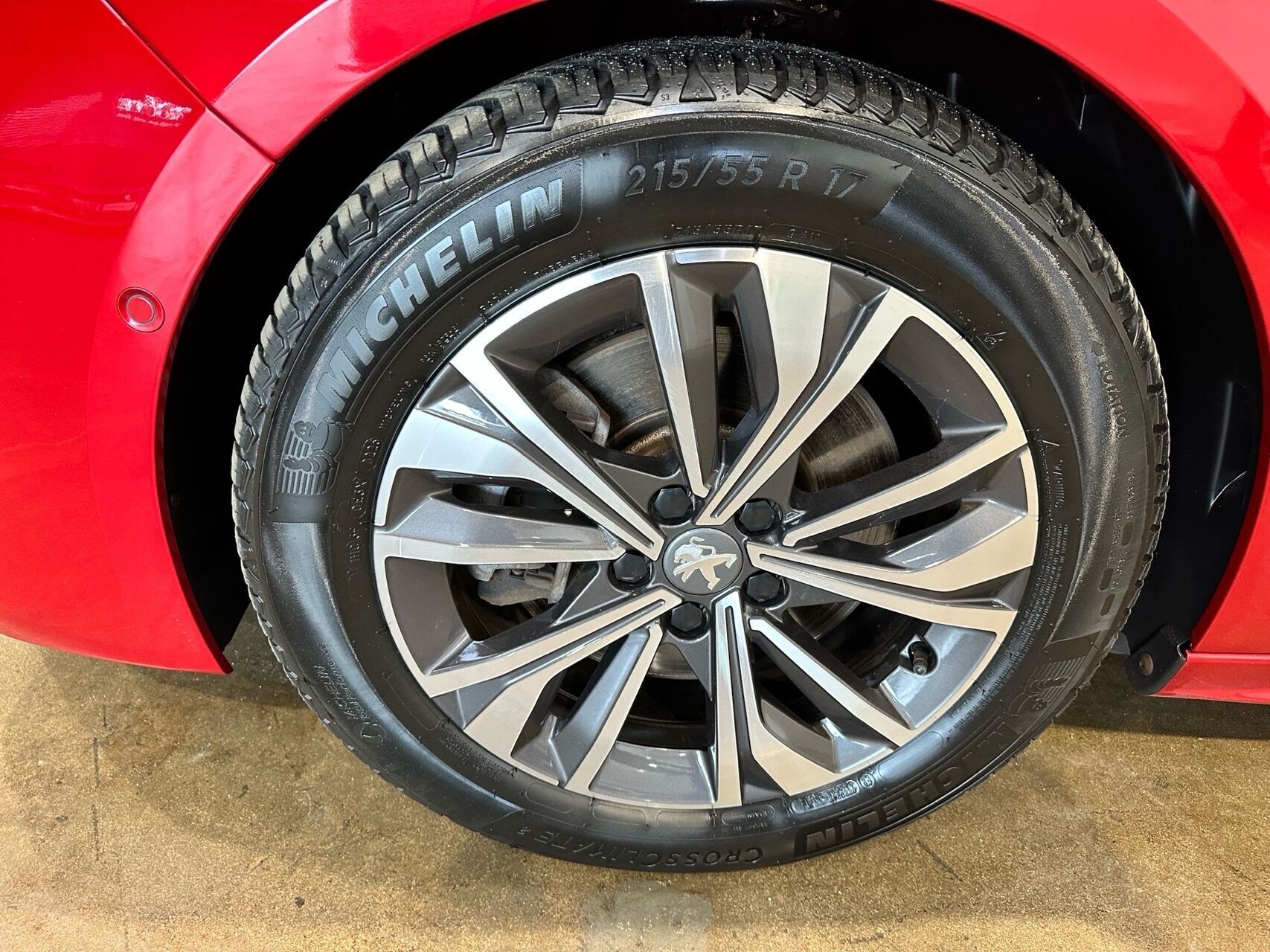 Peugeot 508 1,6 SW Plugin-hybrid Allure Pack EAT8 225HK Stc 8g Aut.