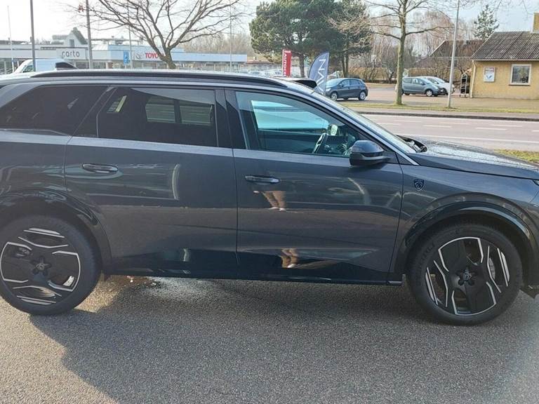 Peugeot e-5008 EL GT Pack 210HK 5d Aut.