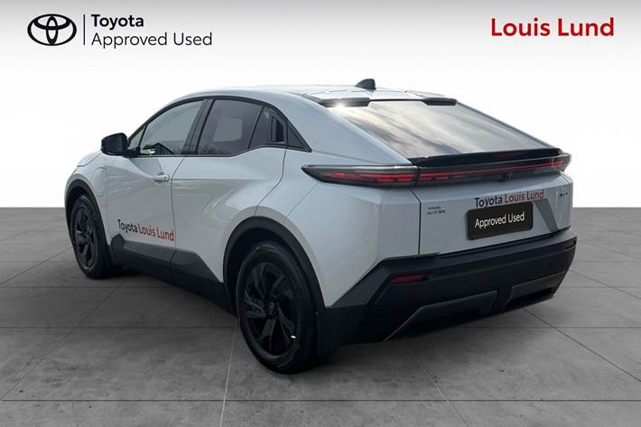 Hvid Toyota C-HR+ fra 2026