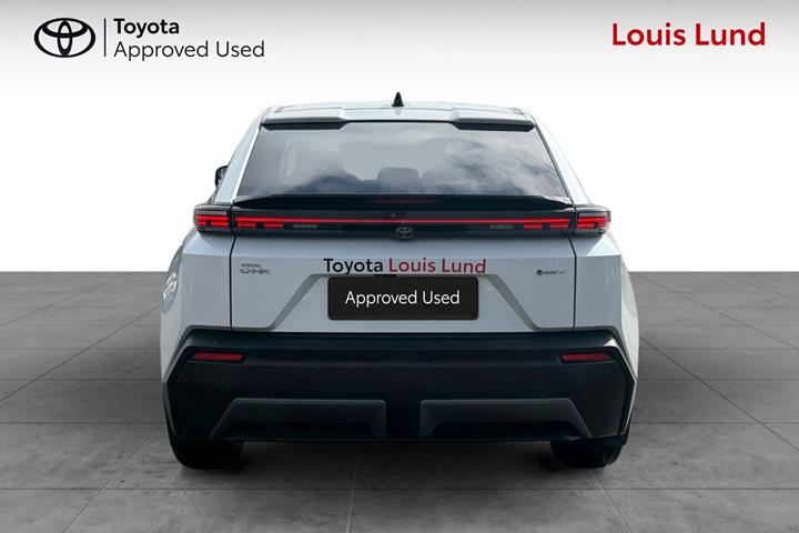 Hvid Toyota C-HR+ fra 2026