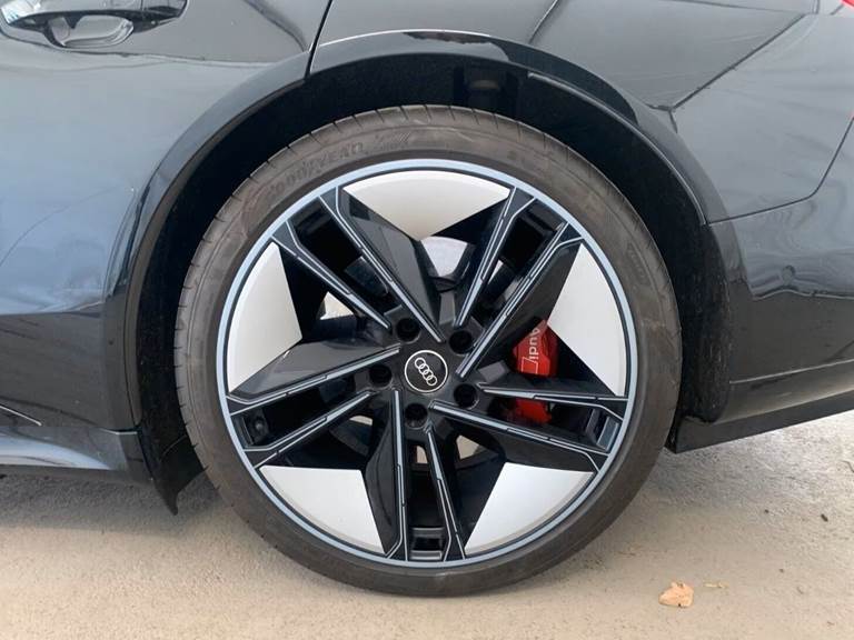 Audi RS e-tron GT EL Quattro 598HK 4d Aut.