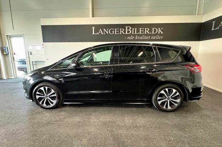 Sort Ford S-MAX fra 2019