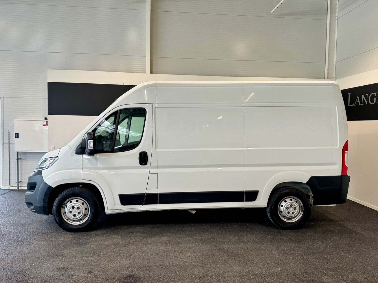 Citroën Jumper 35+ 2,2 BlueHDi 165 L2H2 FlexLine