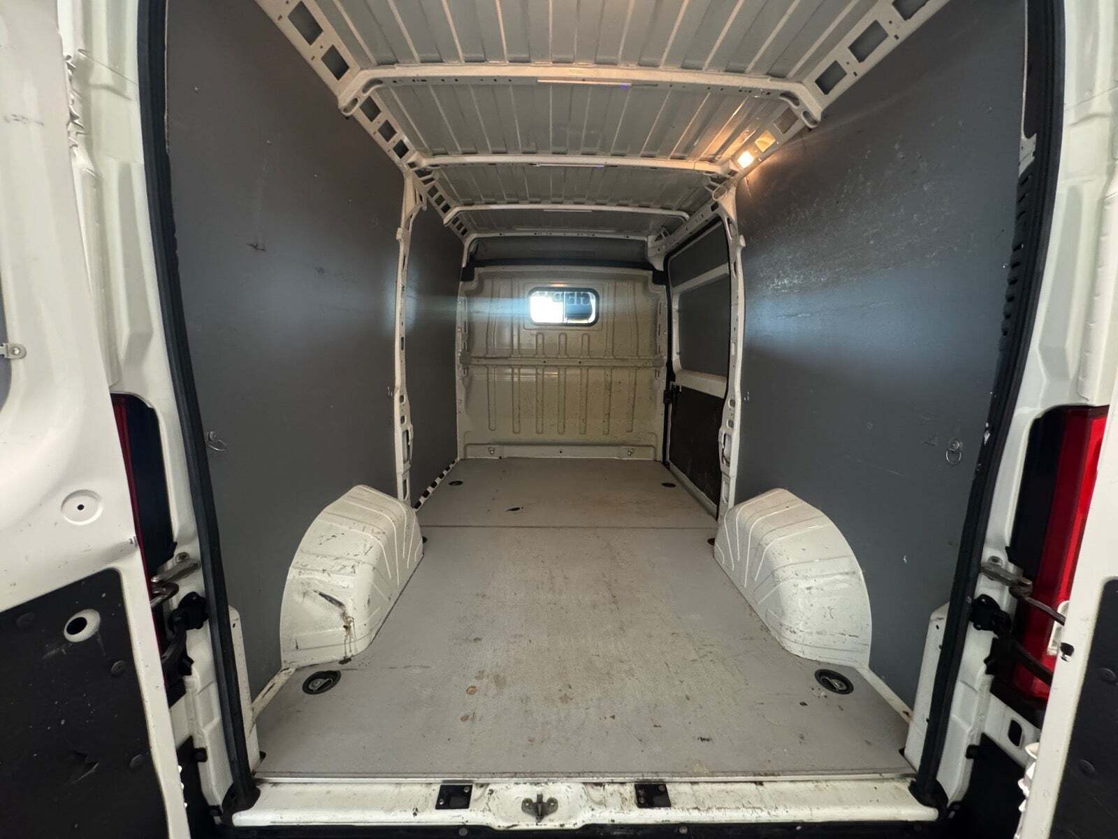 Citroën Jumper 35+ 2,2 BlueHDi 165 L2H2 FlexLine