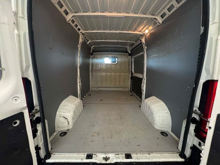 Citroën Jumper 35+ 2,2 BlueHDi 165 L2H2 FlexLine