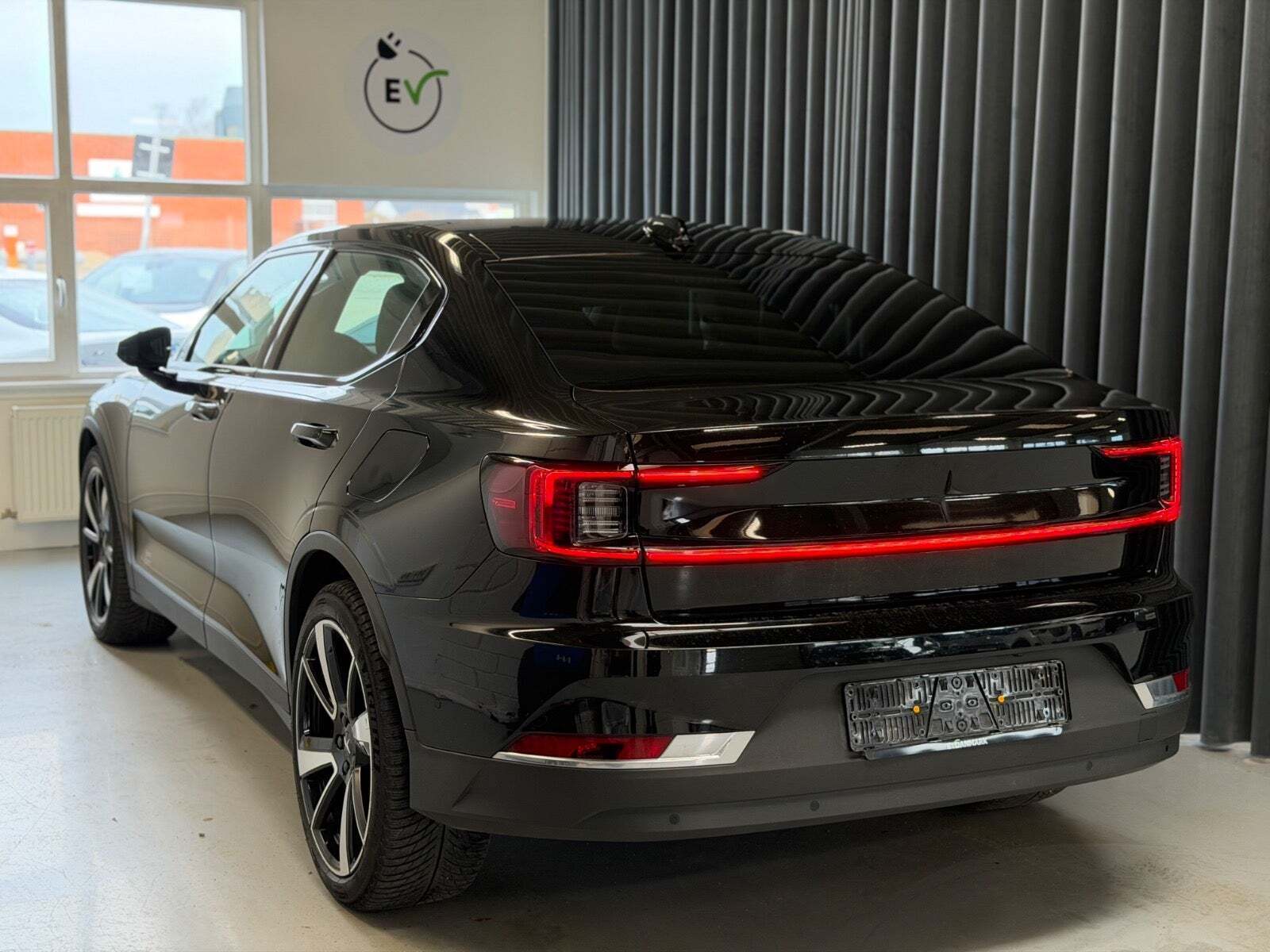 Polestar 2 Long Range AWD