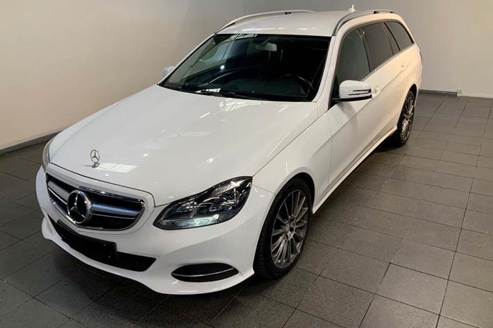 Hvid Mercedes E200 fra 2014