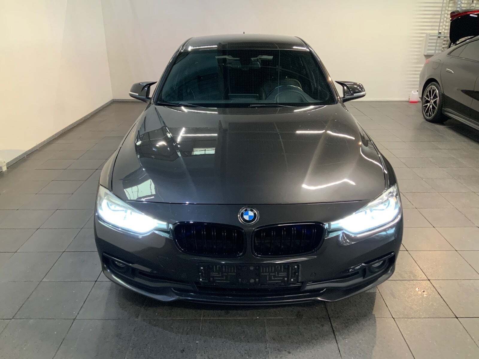 BMW 320d 2,0 Luxury Line aut. ED