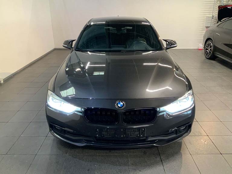BMW 320d 2,0 Luxury Line aut. ED