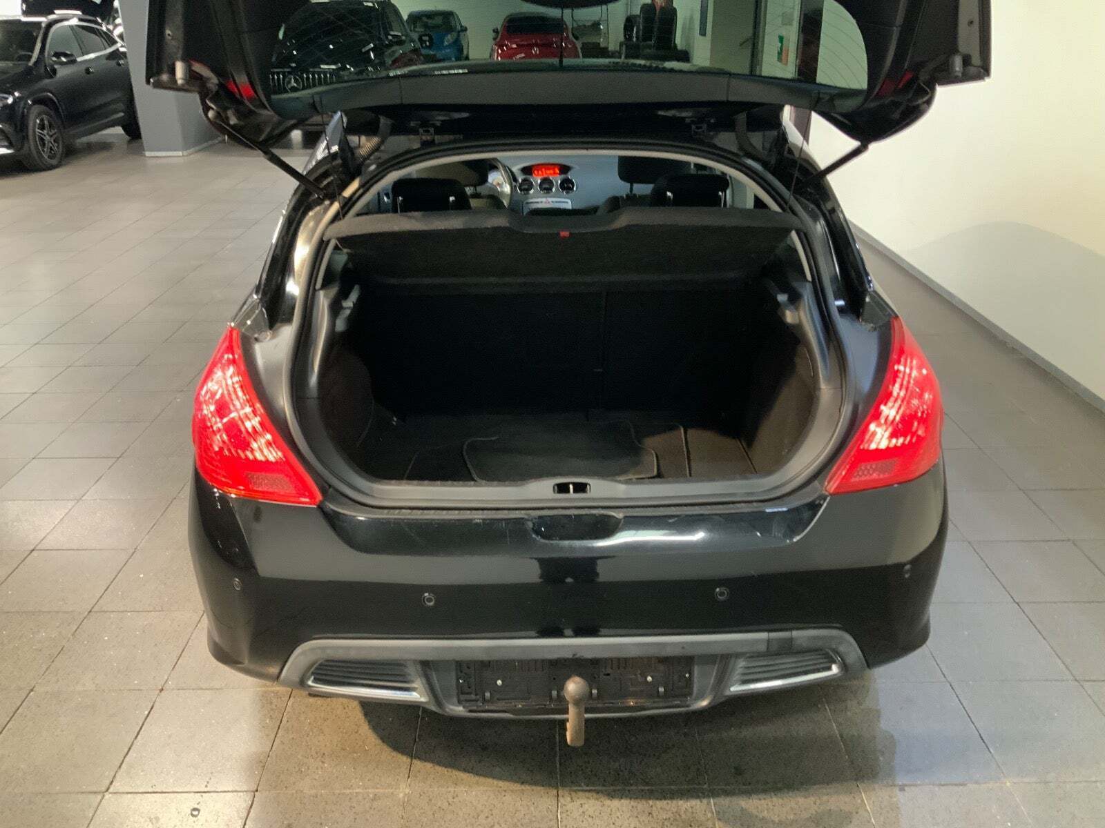 Peugeot 308 1,6 e-HDi 112 Sportium