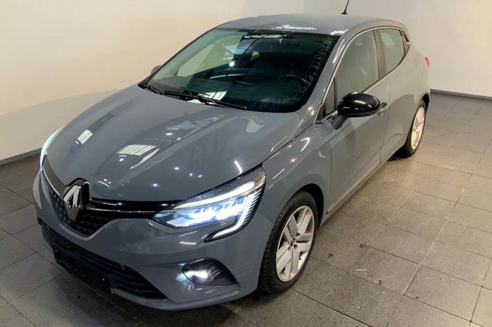 Grå Renault Clio V fra 2019 set udefra