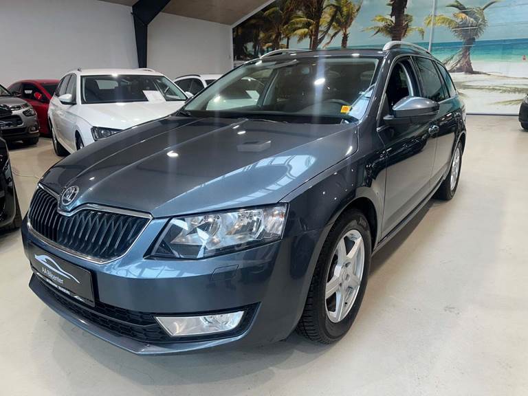Skoda Octavia 1,6 TDi 110 Style Combi DSG