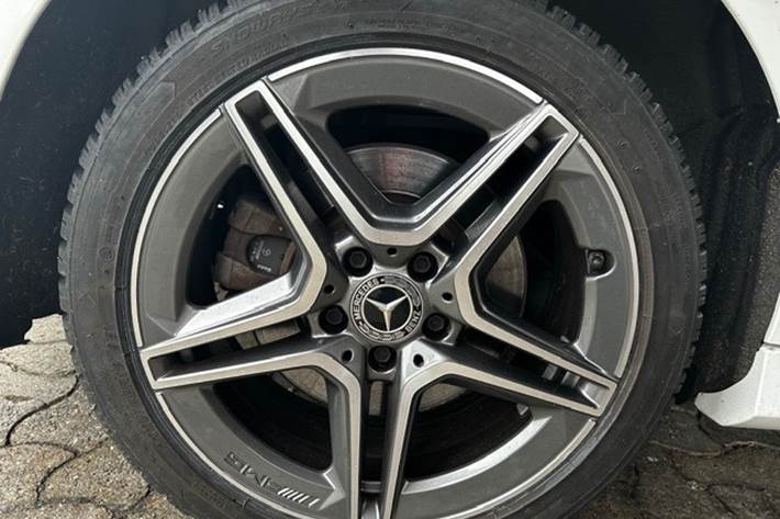 Hvid Mercedes A250 e fra 2021