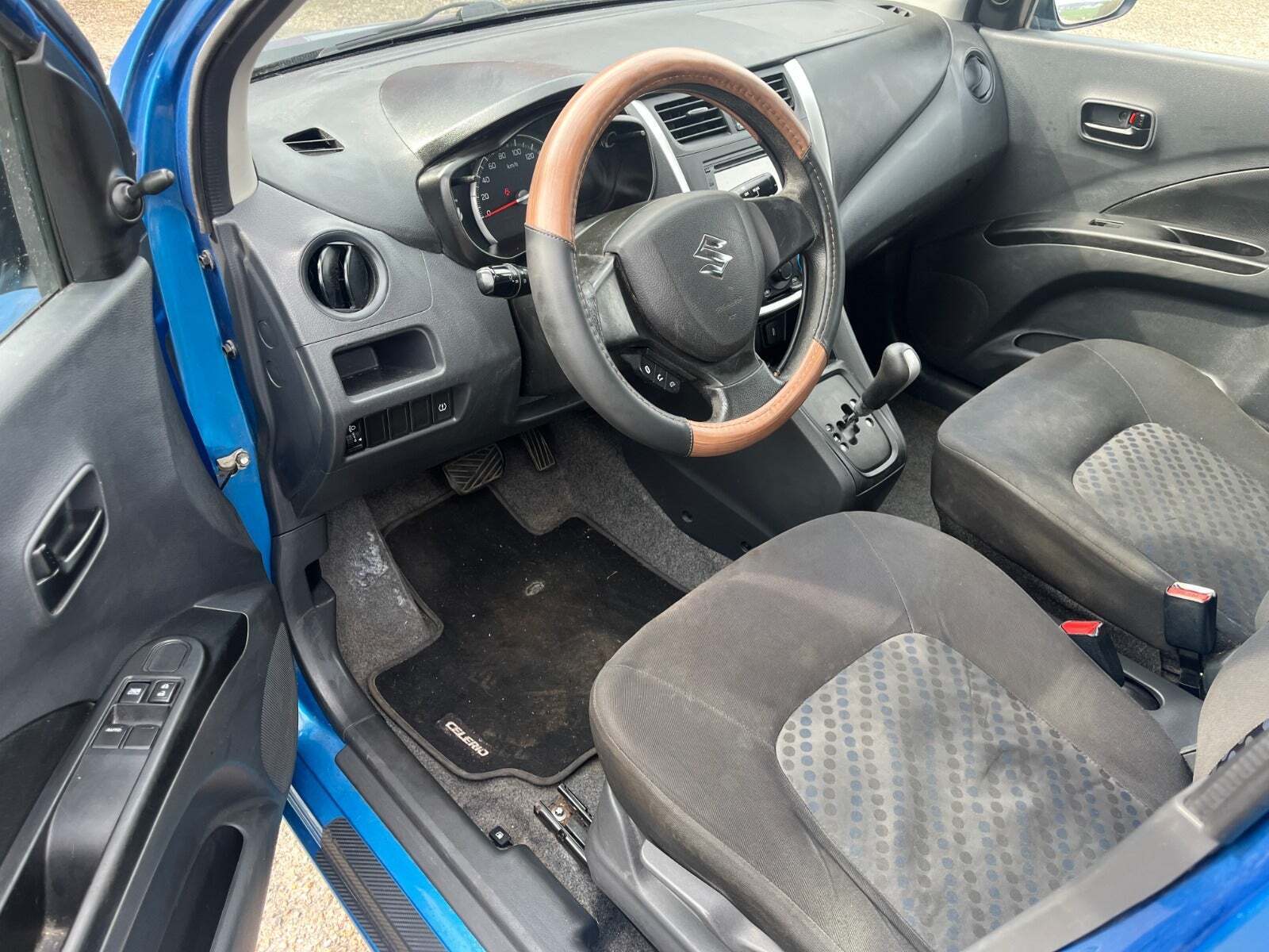 Blå Suzuki Celerio fra 2015