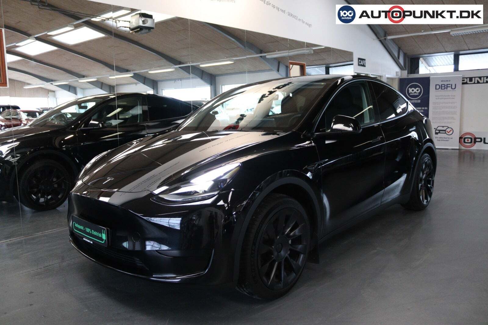 Tesla Model Y Long Range RWD