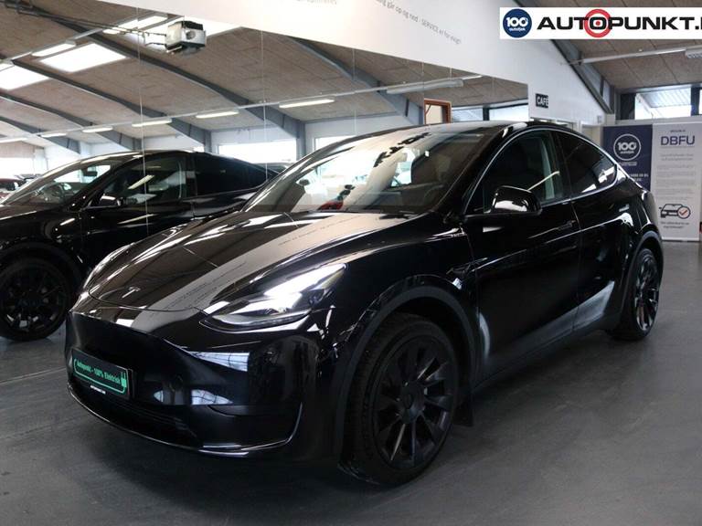 Tesla Model Y Long Range RWD