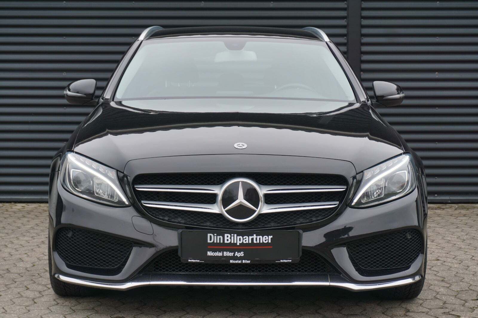 Sort Mercedes C220 d fra 2017