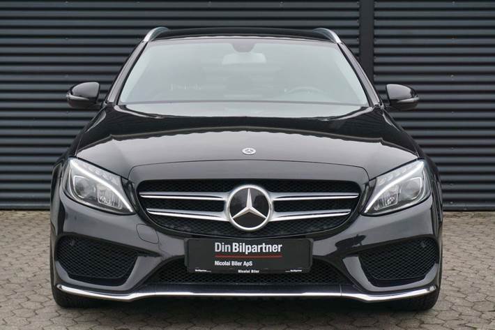 Sort Mercedes C220 d fra 2017