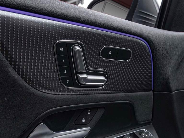 Mercedes EQB250+ AMG Line 7prs