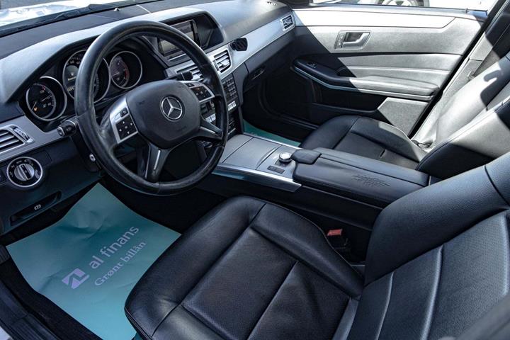 Hvid Mercedes E200 fra 2014