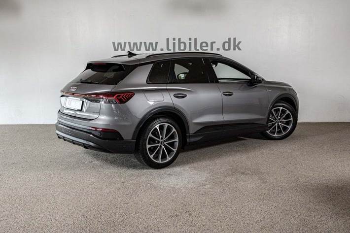 Grå Audi Q4 e-tron fra 2022