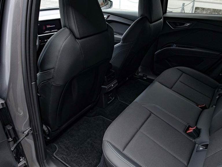 Audi Q4 e-tron 45 Attitude S-line quattro