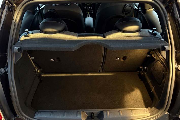 Sort Mini Cooper SE fra 2020