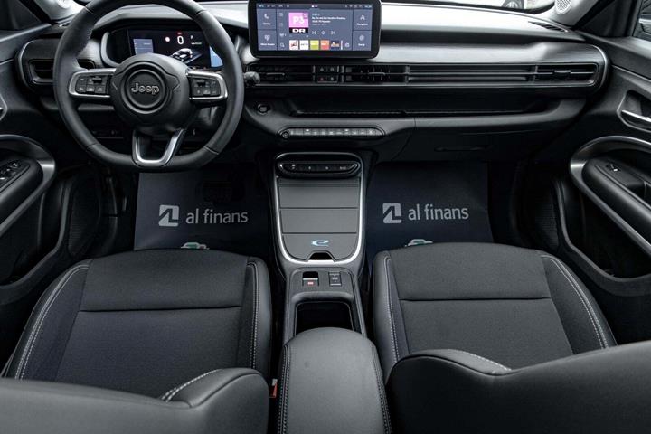 undefined Jeep Avenger fra 2023