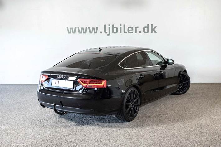 Sort Audi A5 fra 2013