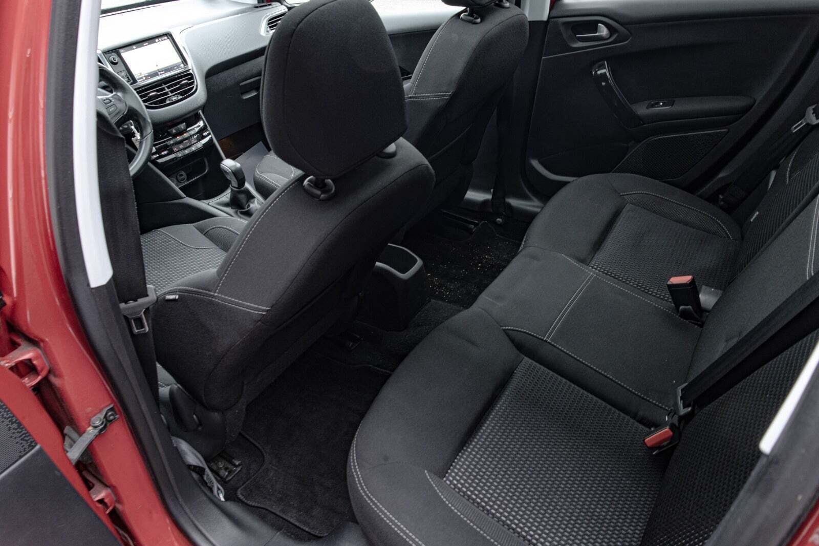 Peugeot 208 1,5 BlueHDi 100 Prestige Sky